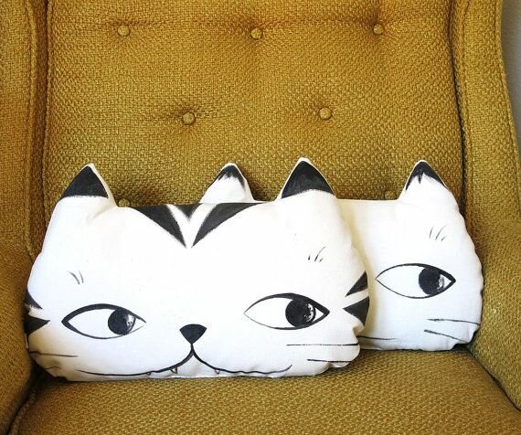 Cat Pillows-Gifts-vitalmag4