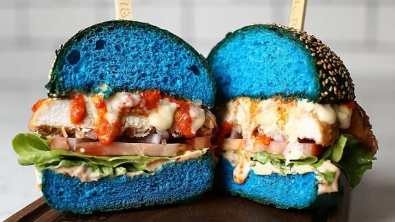 X-Men Burger- Mystique Burger Buns